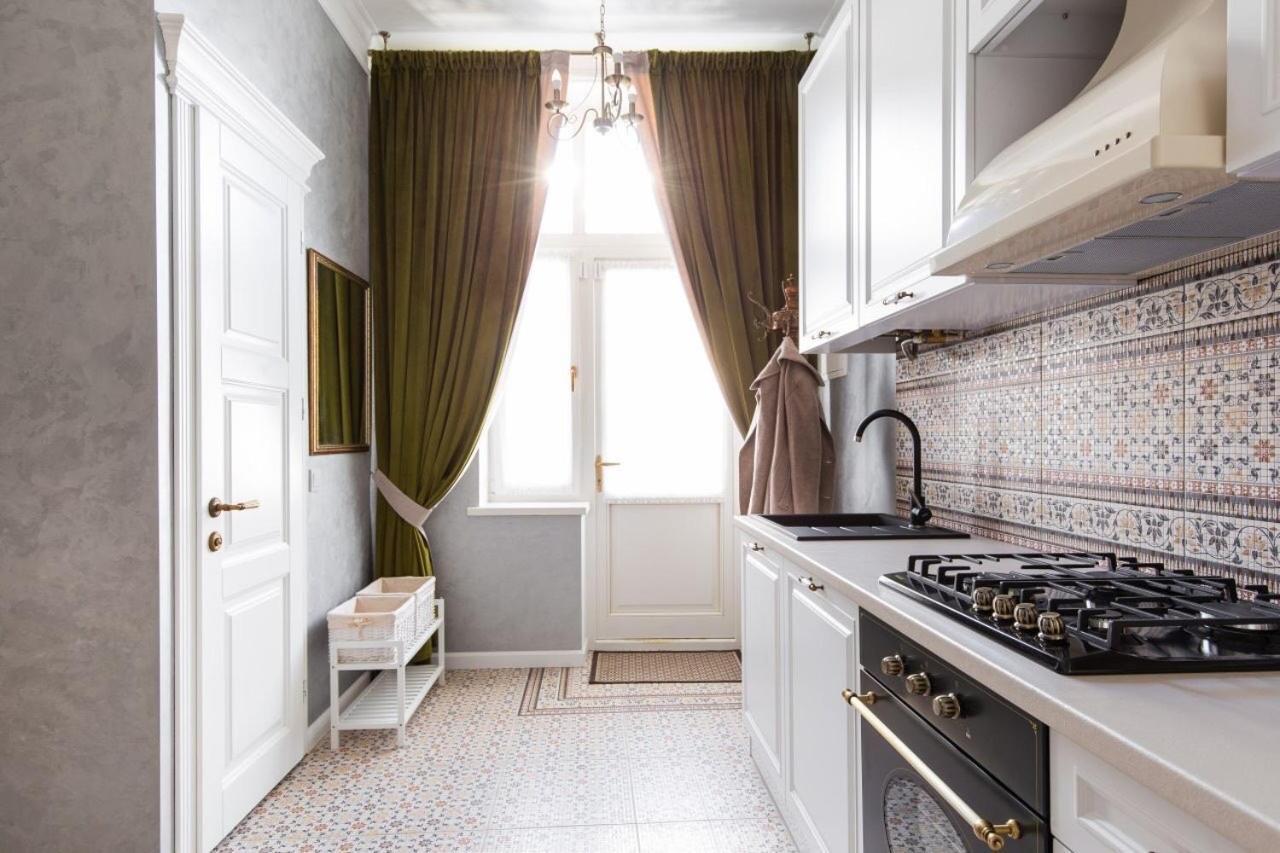 Смольського, 6 Lägenhet Lviv Exteriör bild